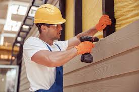 Siding Removal and Disposal in Wells Branch, TX